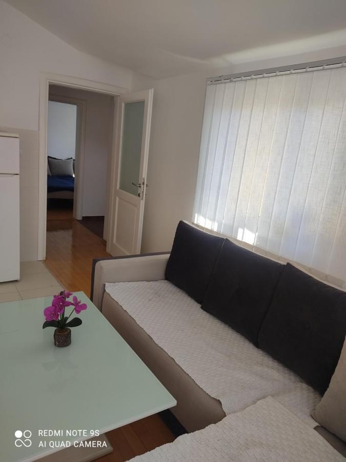 Jovana -- Porodicni Apartmani Igalo Herceg Novi Dış mekan fotoğraf